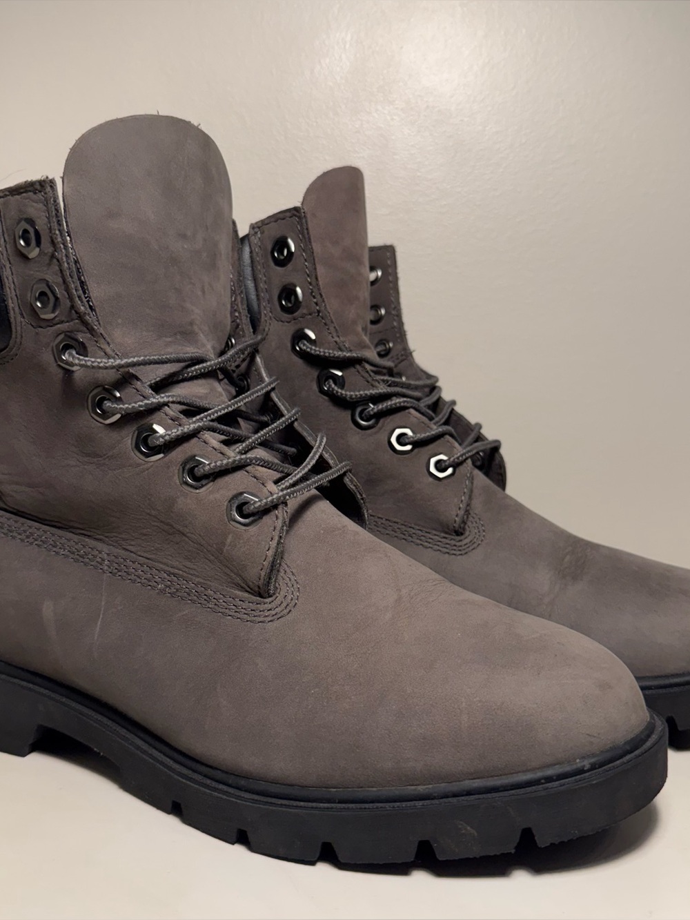 Timberland 6” Gray Nubuck Leather Boots Waterproof Black Outdoor Suede Combat